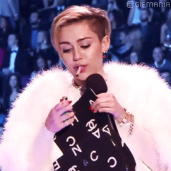 GIF animado (12120) Miley cyrus porro